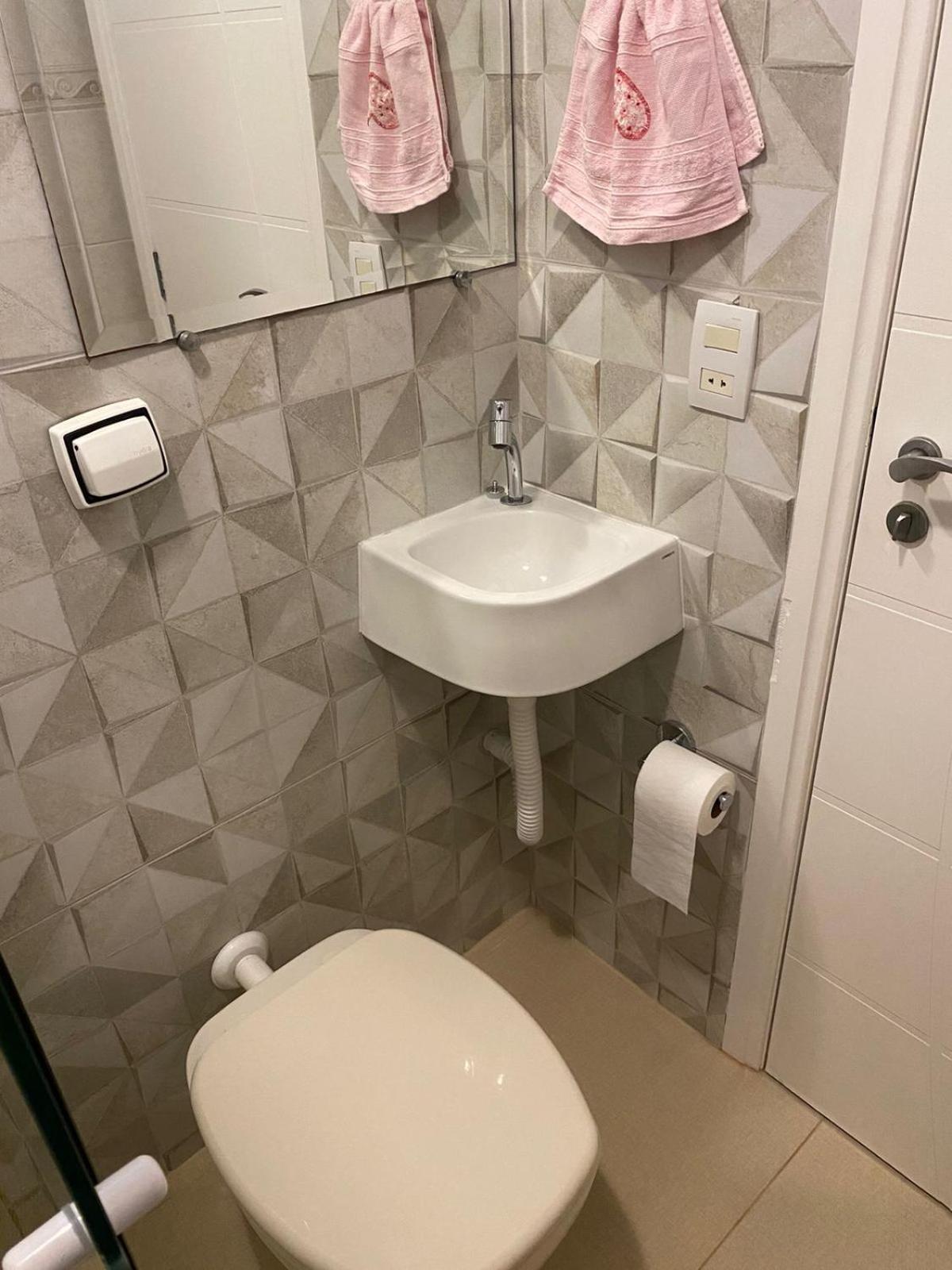 Lar Doce Lar Da Lu Apartment กูรีตีบา ภายนอก รูปภาพ