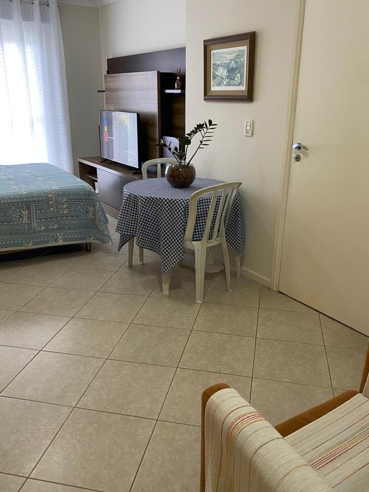 Lar Doce Lar Da Lu Apartment กูรีตีบา ภายนอก รูปภาพ